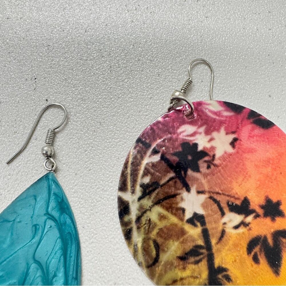 Art Glass Colorful Pierced Earrings Womens Artsy - Picture 2 of 5